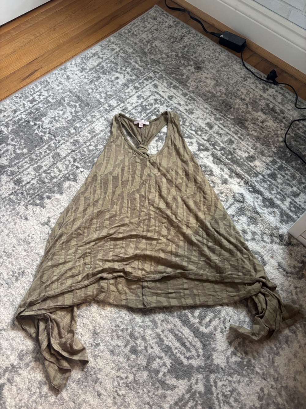 Romeo & Juliet Couture Olive Green Textured Twist-Back Tank